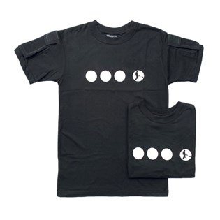 Searcher Detecting T-shirt front